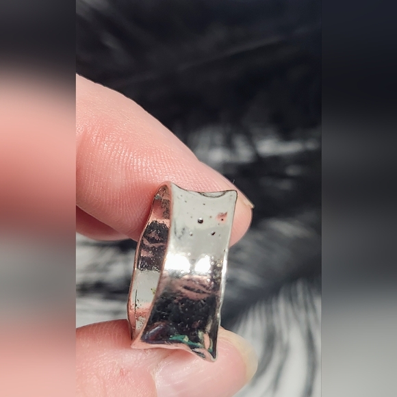 Mother Of Pearl 925 Sterling Silver Shell Ring. - Picture 6 of 8